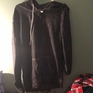 Men’s long sleeve hoodie